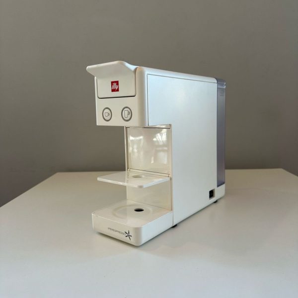 Illy Y3 Espresso Machine for IperEspresso Capsules (white)